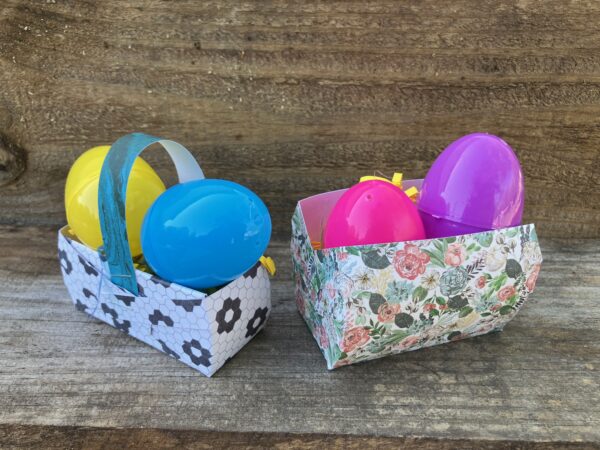 "Fun Fillables" Disposable Basket Kit for Easter Tree